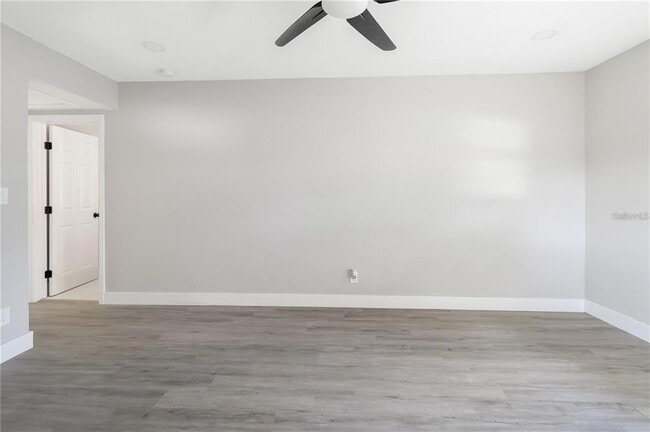 Building Photo - 10341 Kumquat Ln