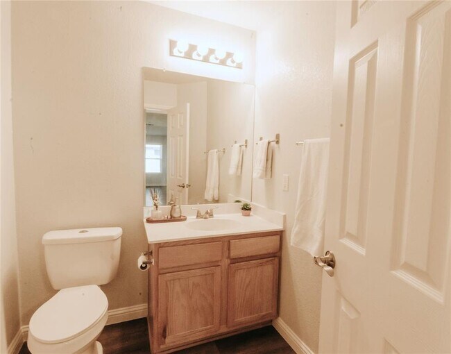 Building Photo - 17506 Bottle Springs Ln