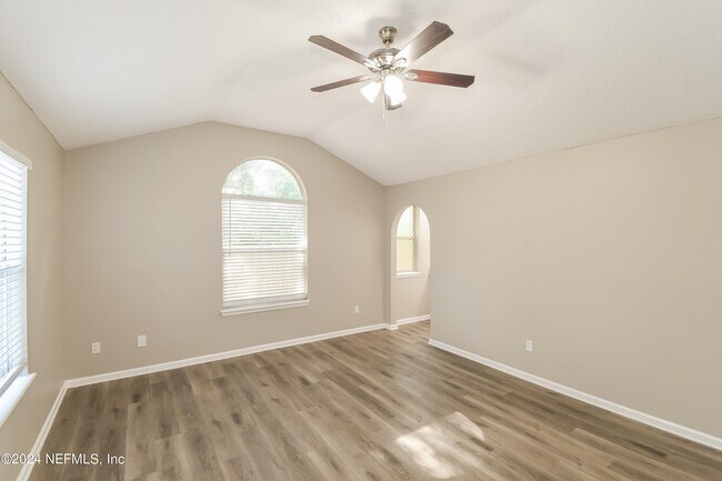 Building Photo - 1148 Jones Creek Dr