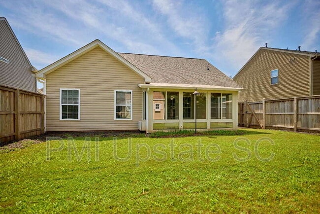 Building Photo - 5 Norwell Ln