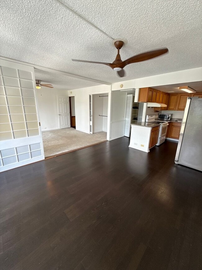 Building Photo - 431 Nahua St