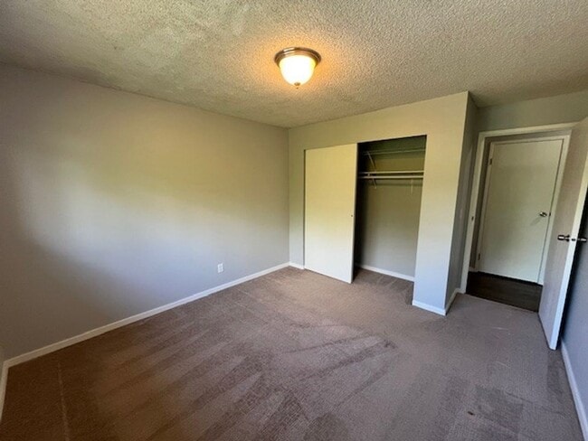 Interior Photo - Interlakken Apartments - Bothell - Renovat...