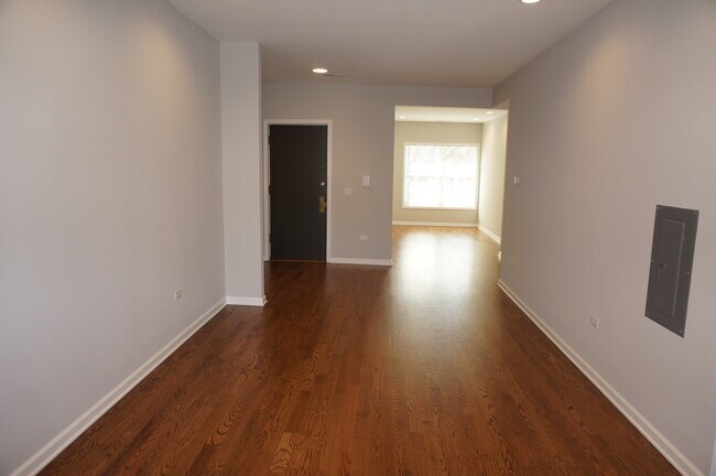 Building Photo - 2453 N Orchard St