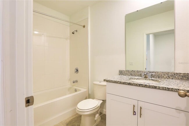 Building Photo - 6004 Bimini Ave