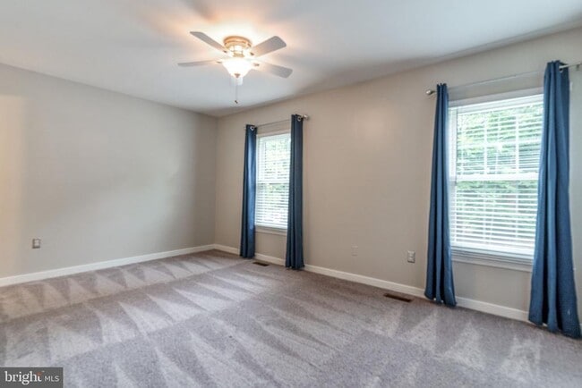 Building Photo - 6414 Old Scotts Ct