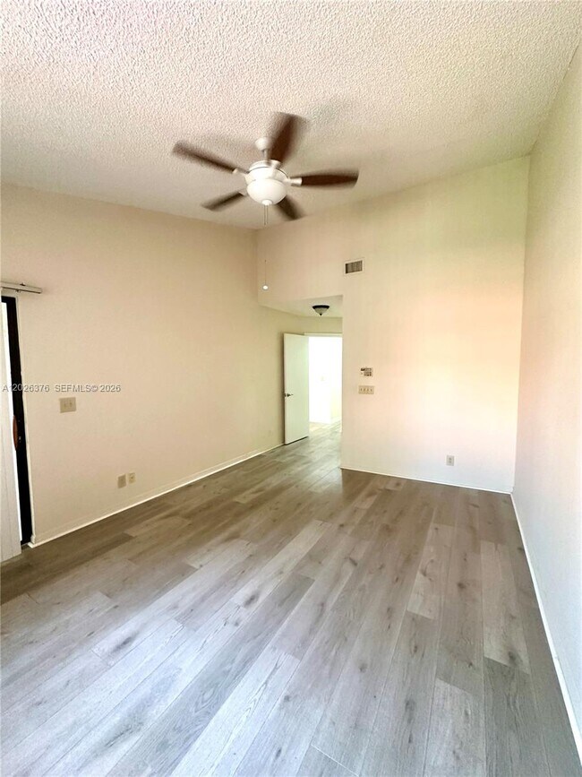 Building Photo - 3176 Arbor Ln