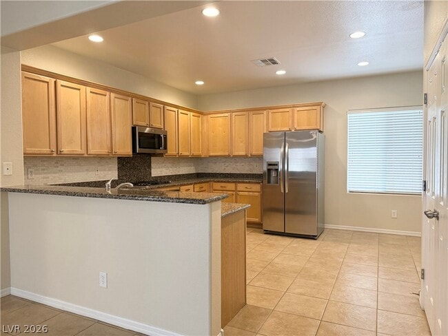 Building Photo - 848 S Paseo Rocoso Pl