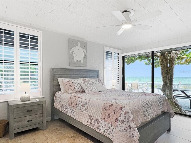 Building Photo - 2823 Gulf of Mexico Dr