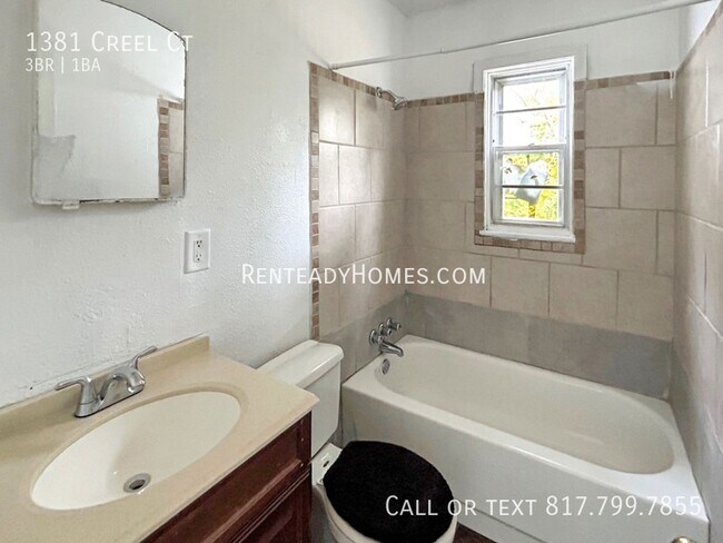 Building Photo - 1381 Creel Ct