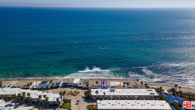 Building Photo - 11856 S Beach Club Way