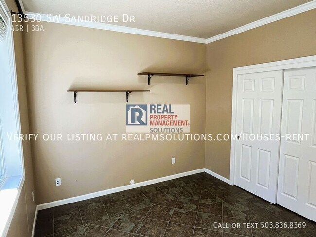 Building Photo - 13530 SW Sandridge Dr