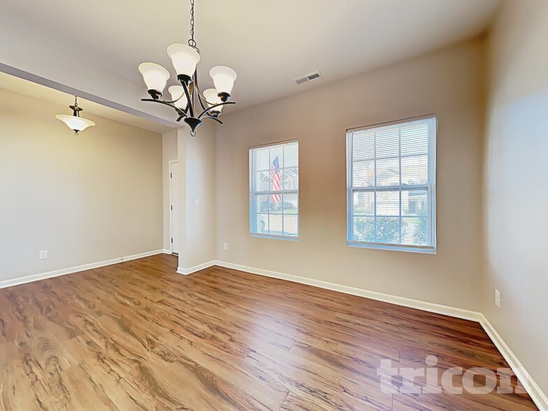 Building Photo - 3640 Gricklade Dr