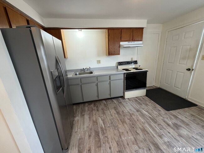 Building Photo - 58 Yorkshire St