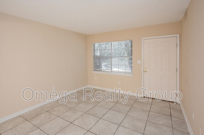 Building Photo - 3314 Warringwood Dr