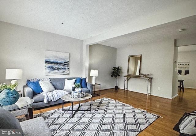 Building Photo - 126 Foxview Dr