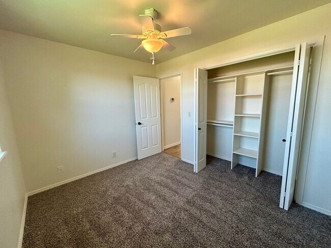Building Photo - Spacious 4-Bedroom Home with RV Parking & No Backyard Neighbors