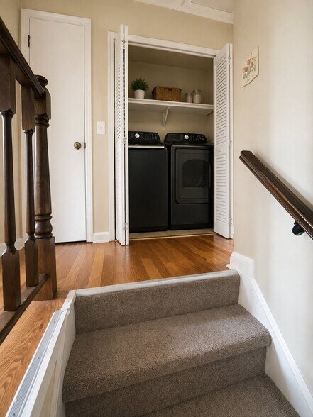 Building Photo - 207 Wakefield Pl