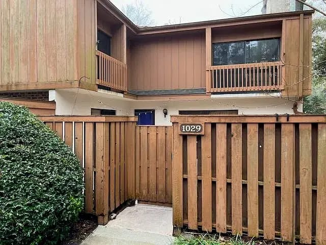 Building Photo - 1029 Birch Creek Dr