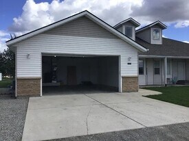 Building Photo - 17324 E Alki Ave