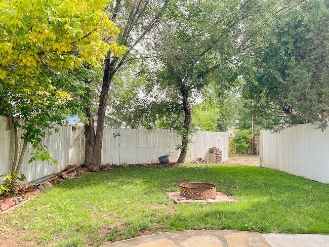 Building Photo - 315 Wyoming Ave