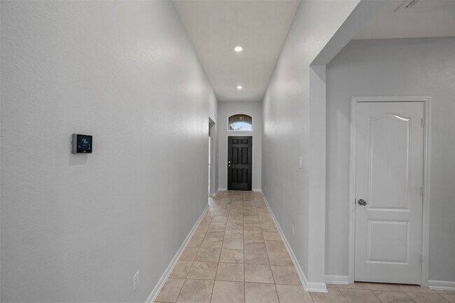 Building Photo - 28314 Buffalo Fork Ln