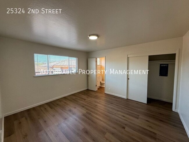 Building Photo - 25324 2nd St