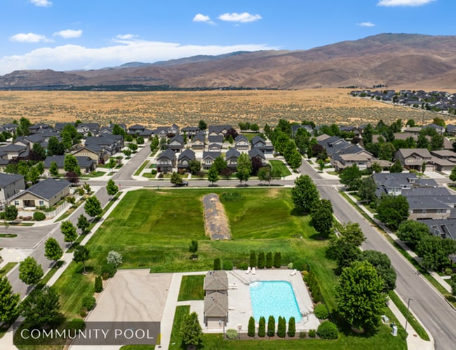 Building Photo - Modern Living in the Heart of Southeast Boise