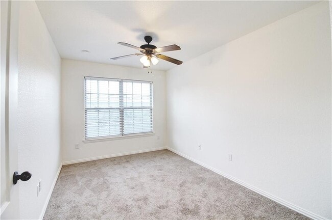 Building Photo - 763 W Sandy Beach Ln