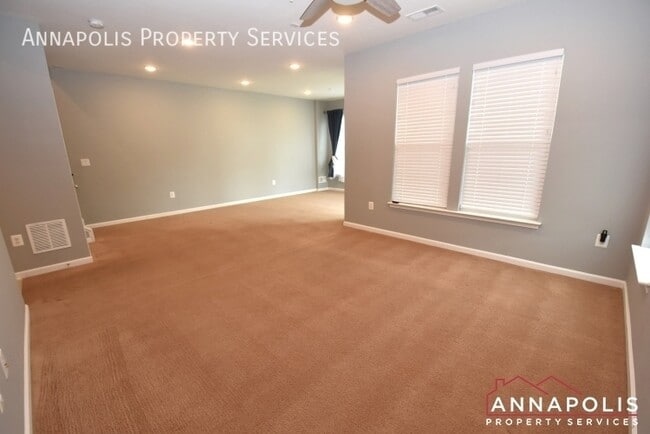 Building Photo - 7736 Cresap Ln
