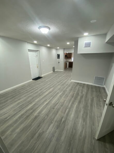 Living room - 264 NW 10th St