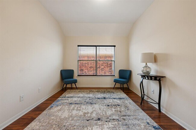 Building Photo - 221 Stone Crest Blvd