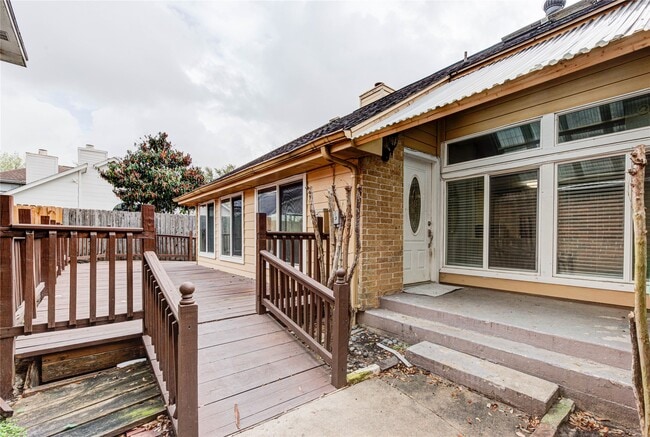 Building Photo - 2122 Paso Rello Dr