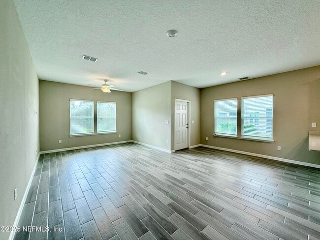 Building Photo - 1193 Beach Dune Dr