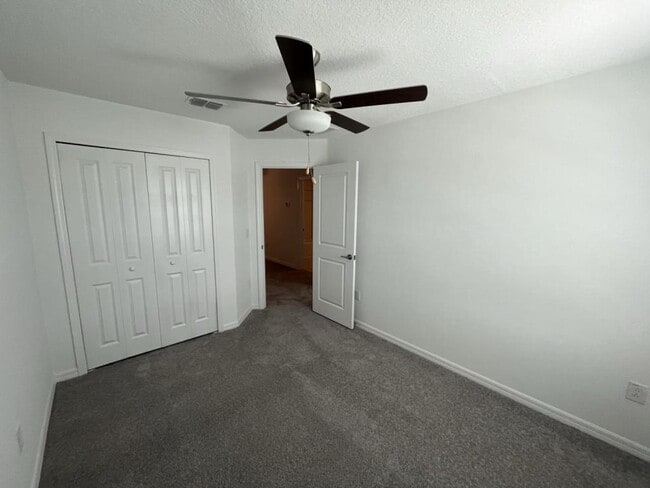Building Photo - 14409 Easy Goer St