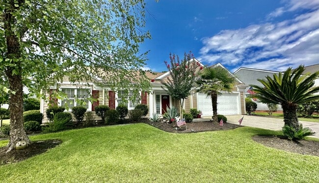 Primary Photo - Large Beautifully Furnished Home in Sun City!
