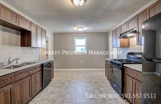 Building Photo - 1412 Washington St