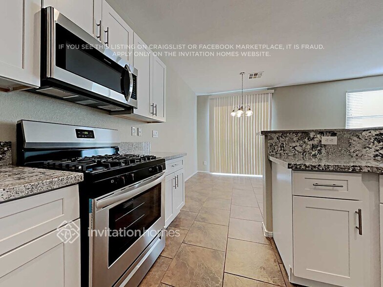 Building Photo - 9287 Alta Monte Ct