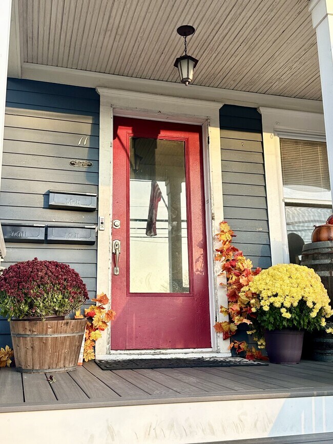 Building Photo - 11 Avenue A