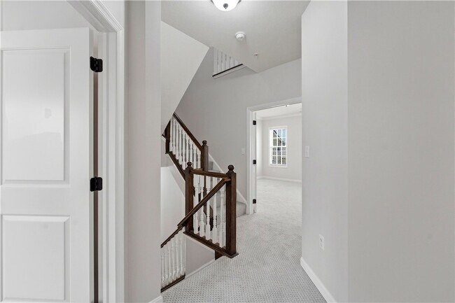 Building Photo - 200 Venango Trail