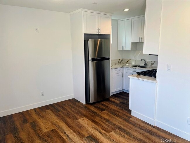 Building Photo - 1809 S Gramercy Pl