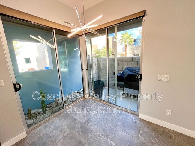 Building Photo - 3601 Melody Ln