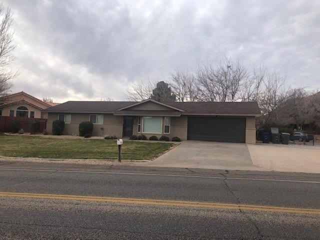Building Photo - 2904 Bloomington Hills Dr