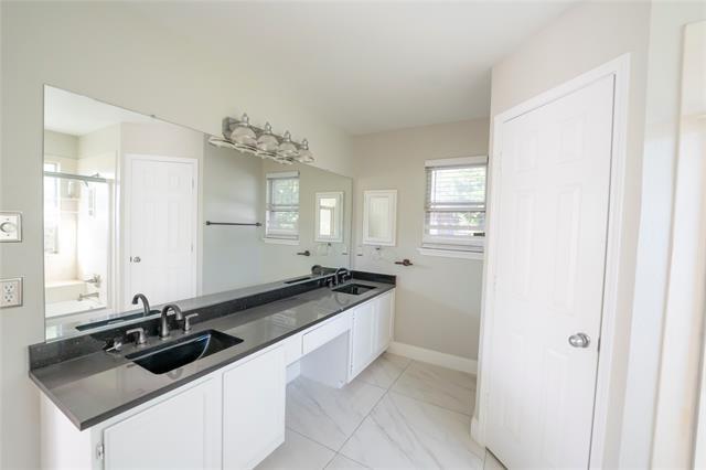 Building Photo - 9083 Prestonview Dr