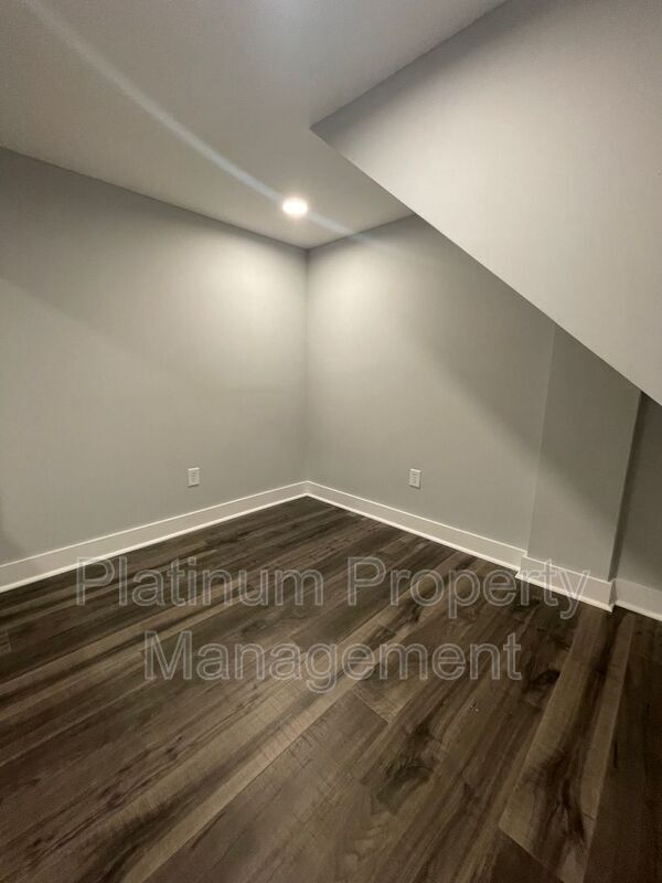 Building Photo - 3828 Donaldson Dr