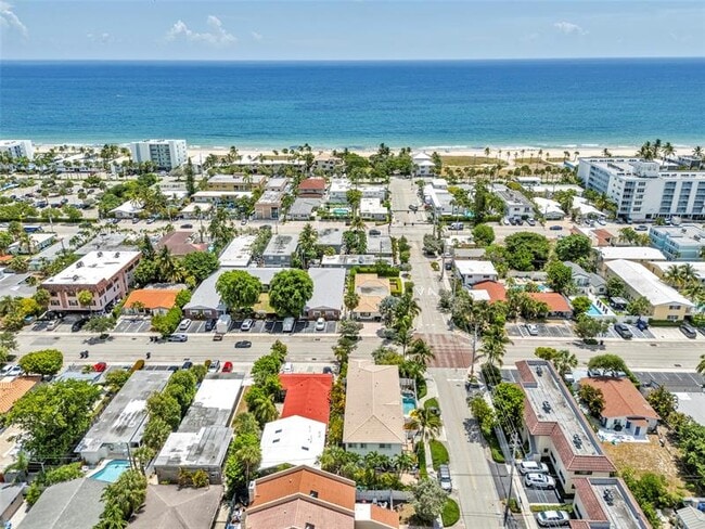 Building Photo - 4601 Bougainvilla Dr
