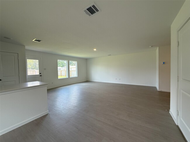 Building Photo - 25777 John Wayne Dr