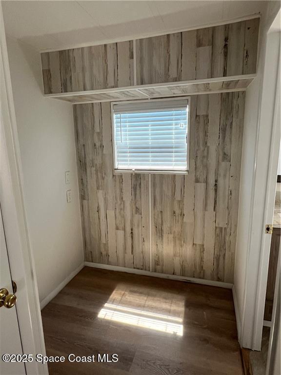 Building Photo - 812 Oleander Cir