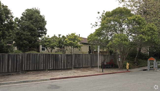 Primary Photo - Arbor Cove Senior Common