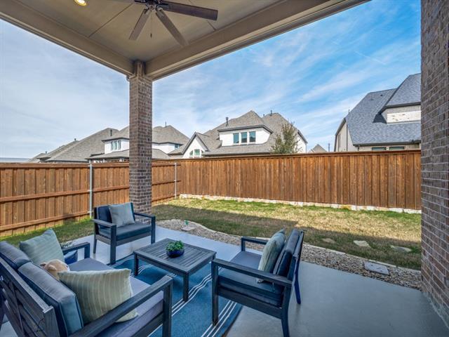 Building Photo - 2450 Kates Pl