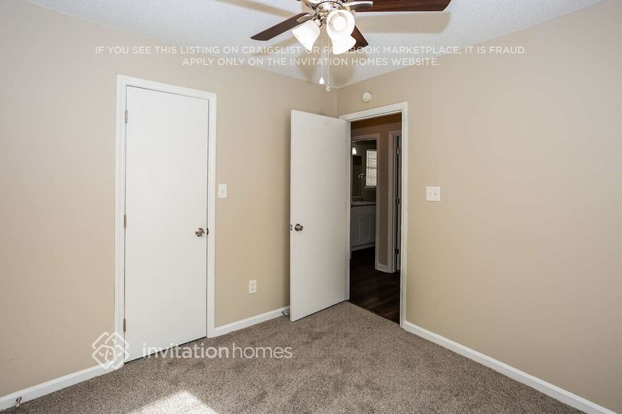 Building Photo - 9224 Stone Abbey Pl